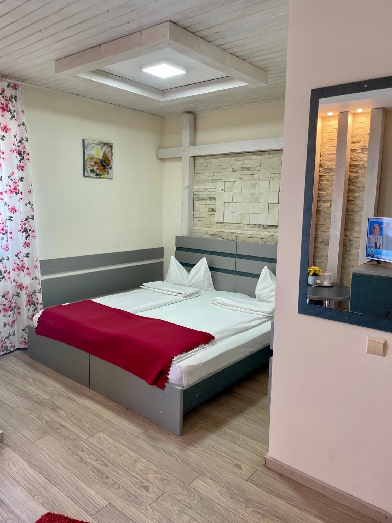Casa Teo Hotel Mahmudia Ngoại thất bức ảnh